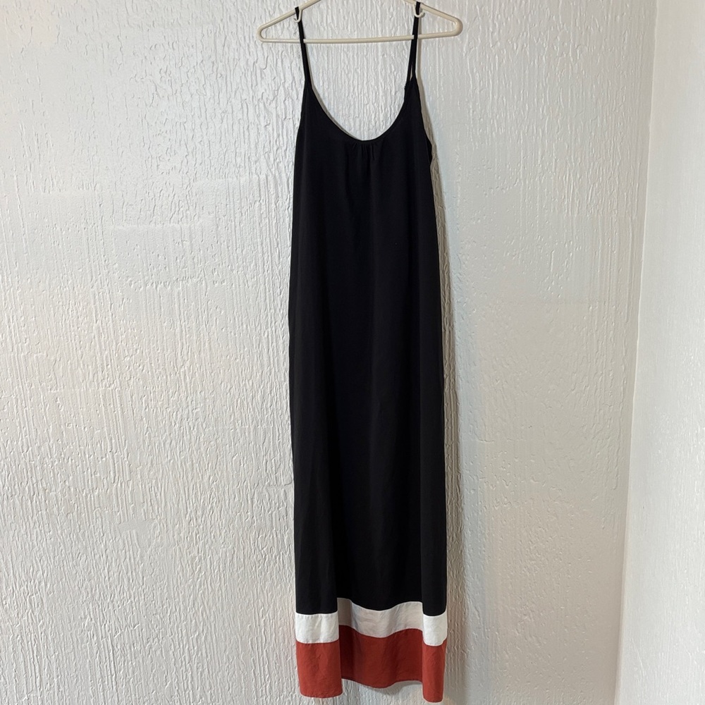 Women’s Black Slip Dress with White and Rust Hem Size Medium